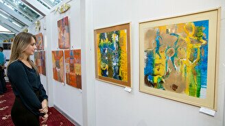 Персональная выставка Ахмета Ахата "Мироздание"