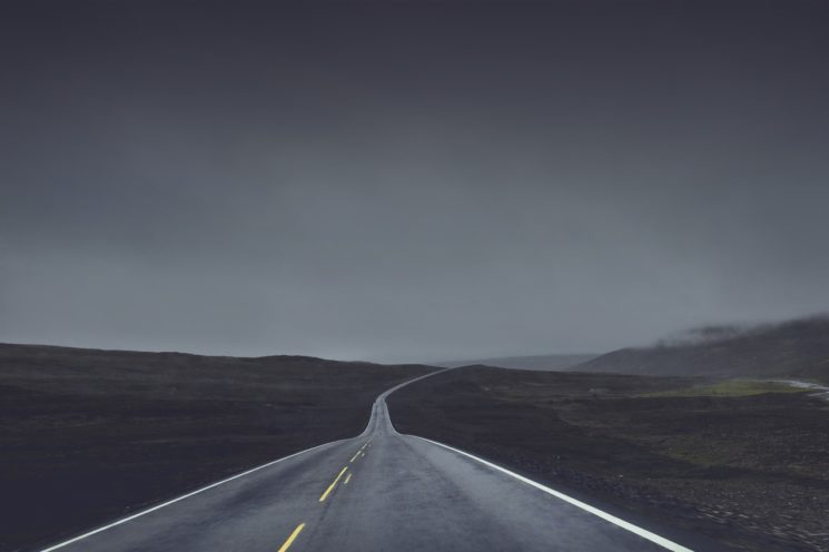 horizon-mountain-cloud-sky-fog-road-1054658-pxhere-com