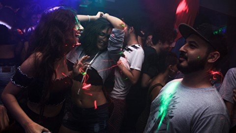 Где потанцевать: ночные клубы и бары Алматы