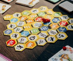 Обучение игре Beesiness: пчелиное дело