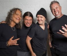Трансляции #MetallicaMondays