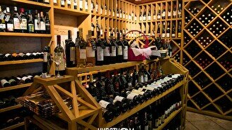 PROVINO Wine Bar & Store