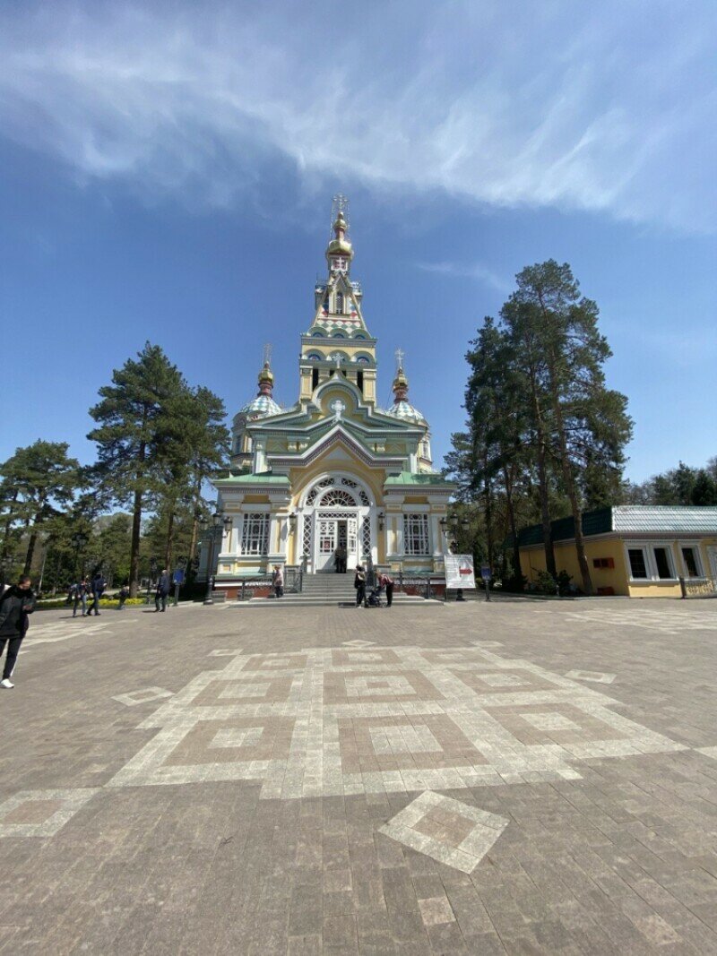 Вознесенский кафедральный собор алматы фото