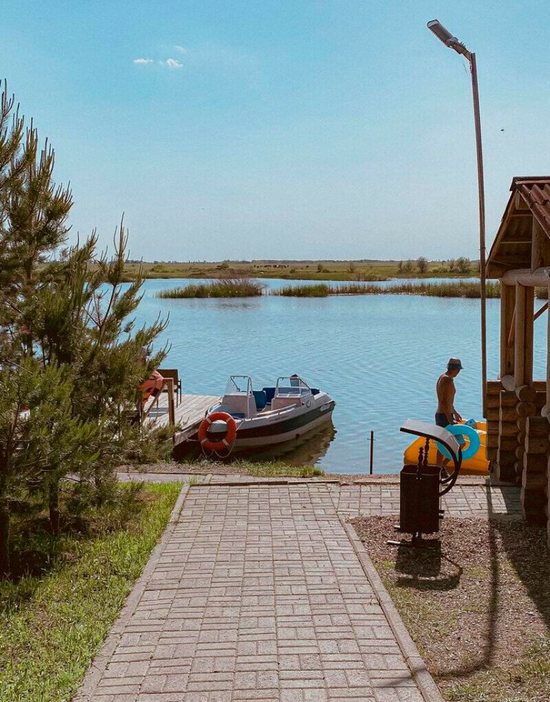 Пиратская шхуна и погружения: водные развлечения этого лета в столице, SK  NEWS