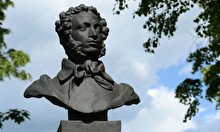Интерактивная онлайн-программа по выставке «Где живут герои Пушкина?»
