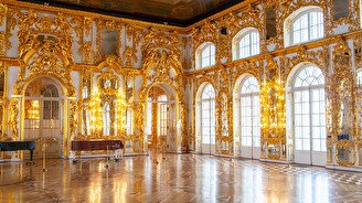 Выставка "Резиденция русских монархов"