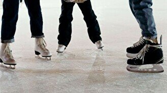 Катания на коньках во Дворце Спорта им. Балуан Шолака