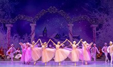 Солисты Мариинского театра на сцене «Astana Ballet»