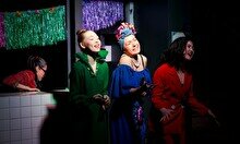 Спектакль «Филип Гласс идет за хлебом»
