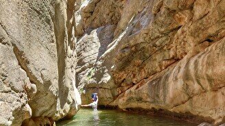 Пещера Акмечеть, пещера древнего человека, водопад и купалка на Боралдае от Klad.kz