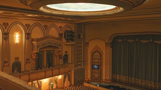 Казахский Национальный академический театр оперы и балета имени Абая - изображение №2
