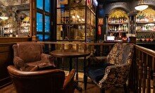 Fullers Pub
