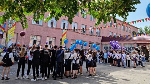 Последний звонок прошел в школах Казахстана