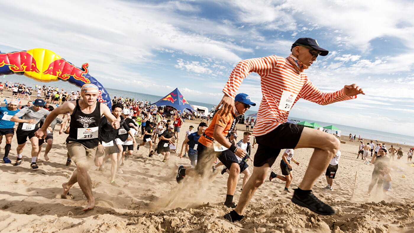 Километровый забег по песку Red Bull QuickSand - Спорт - расписание, цены,  ☎ контакты, адреса | Давай Сходим!