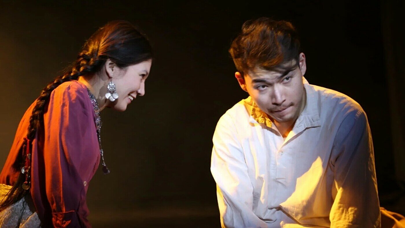 Қарақшы әйелін ұрып жіберген