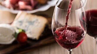 Винный вечер: дегустация розовых вин