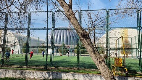 Где поиграть в футбол в Шымкенте?