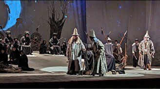 Спектакль на кыргызском языке «Төлгө»
