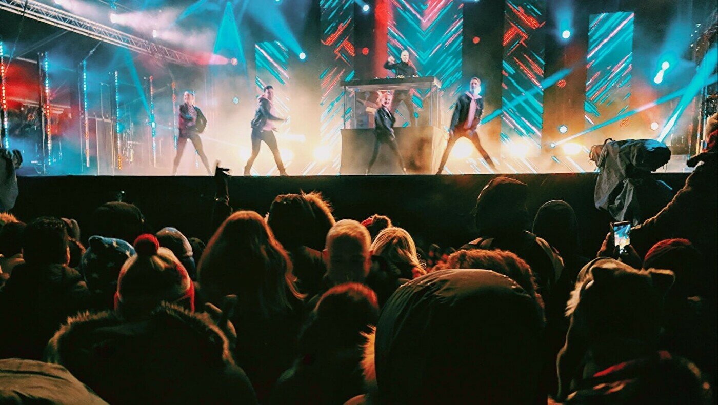 Нина Мерседес фильмдерін онлайн көріңіз