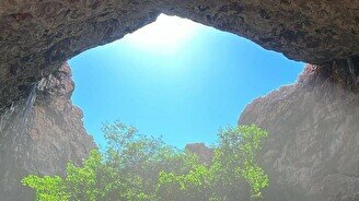 Поездка в пещеру Ак-мечеть, мавзолей Домалак ана, Байдибек ата и Кос ана с гидом Ержигит