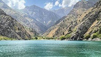 Нефритовые озера Урунгач в Узбекистане