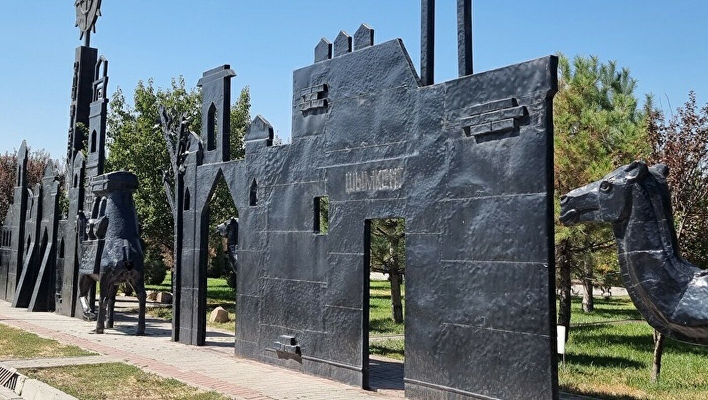 Үлкен вагиналарды жұлдыру Веб-камерадағы қыздар жігіттердің жұлқынып жатқанын көреді