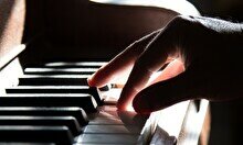 Концерт Рафаэля Мтгян «Шедевры казахской и армянской музыки»