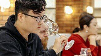 Мастер-класс «IWINE junior: Первые шаги в мире вина»