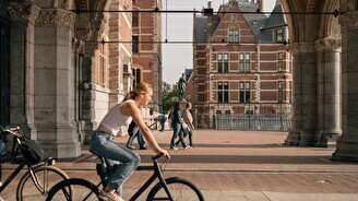 Лекция «Амстердам и его велосипеды»
