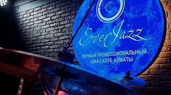 Трио Дмитрия Рябова – Джазовый бранч в EverJazz
