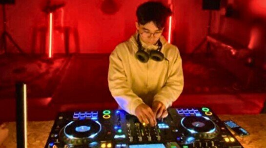 Тусовка DJ сообщества