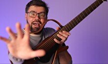 Концерт Евгения Ислямова «Музыка с питерской душой»