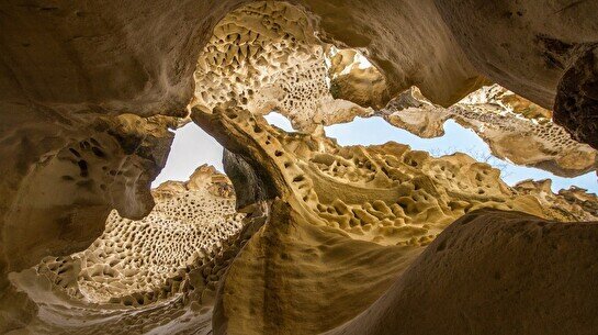 Тур «Тени веков: Ыбык и Караман Ата» от «Кеттык Мангыстау»