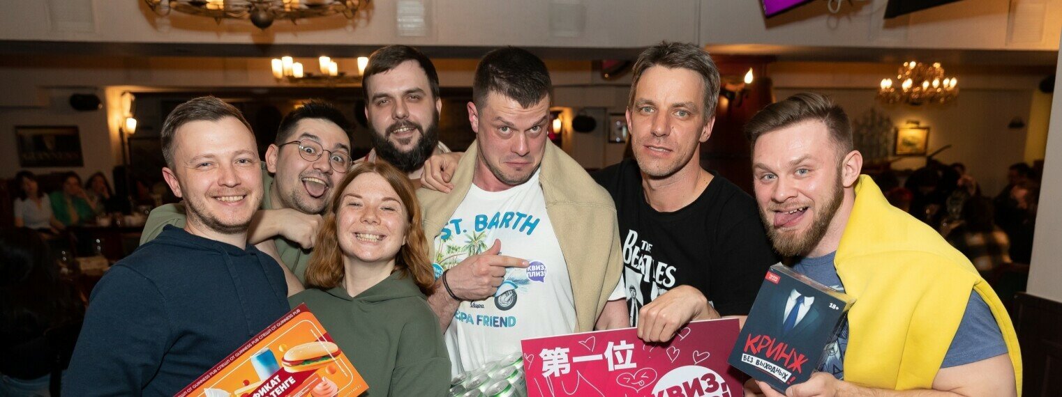 Әнші Максим туралы порно Порно татуировкасы бар үлкен сиськи