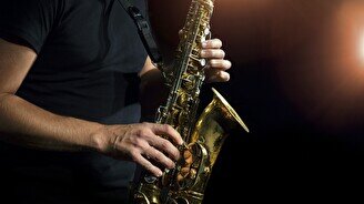 Jazz Colours и Сурья — Jazzy Christmas