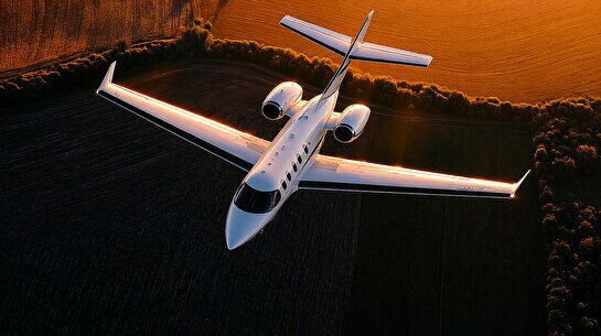 Jeti Flights: Photo Day with Airplane