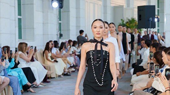 Показ мод Runway Summer
