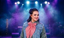 Жұлдызай Дүйсенбиеваның жеке әзіл кеші (22 қараша 19:00)