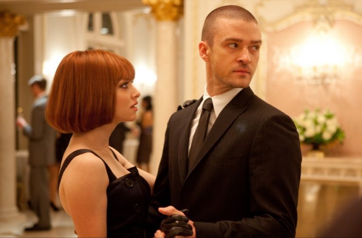 IT-242 Sylvia (Amanda Seyfried) and Will (Justin Timberlake) enjoy their first dance, unaware that they’ll soon be propelled into an incredible race for time.