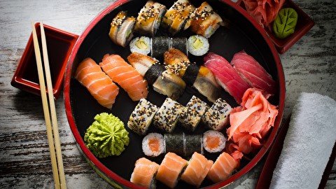 Где в Шымкенте поесть суши и роллы?