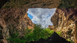 Экскурсия в пещеру дракона Акмечеть и самые интересные места каньона Аксу